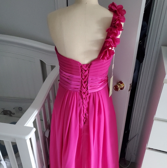 wedding Dress, Baby shower, graduation. - Picture 3 of 8